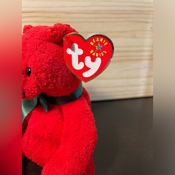 Mistletoe Ty Beanie Baby - 2001 // 3/$38 - Picture 7 of 12